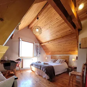chambres-dhotes-eslias.midi-pyreneeshotels.com/